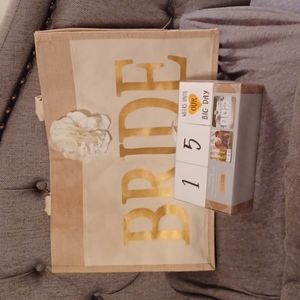 Bride tote & wedding countdown blocks